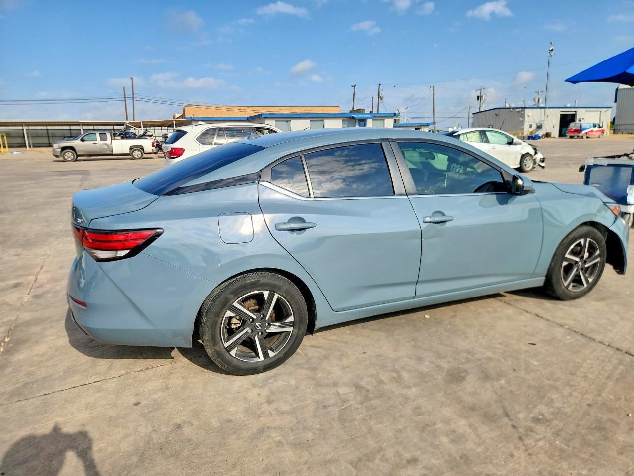2024 NISSAN SENTRA SV — Фото 3 из 12