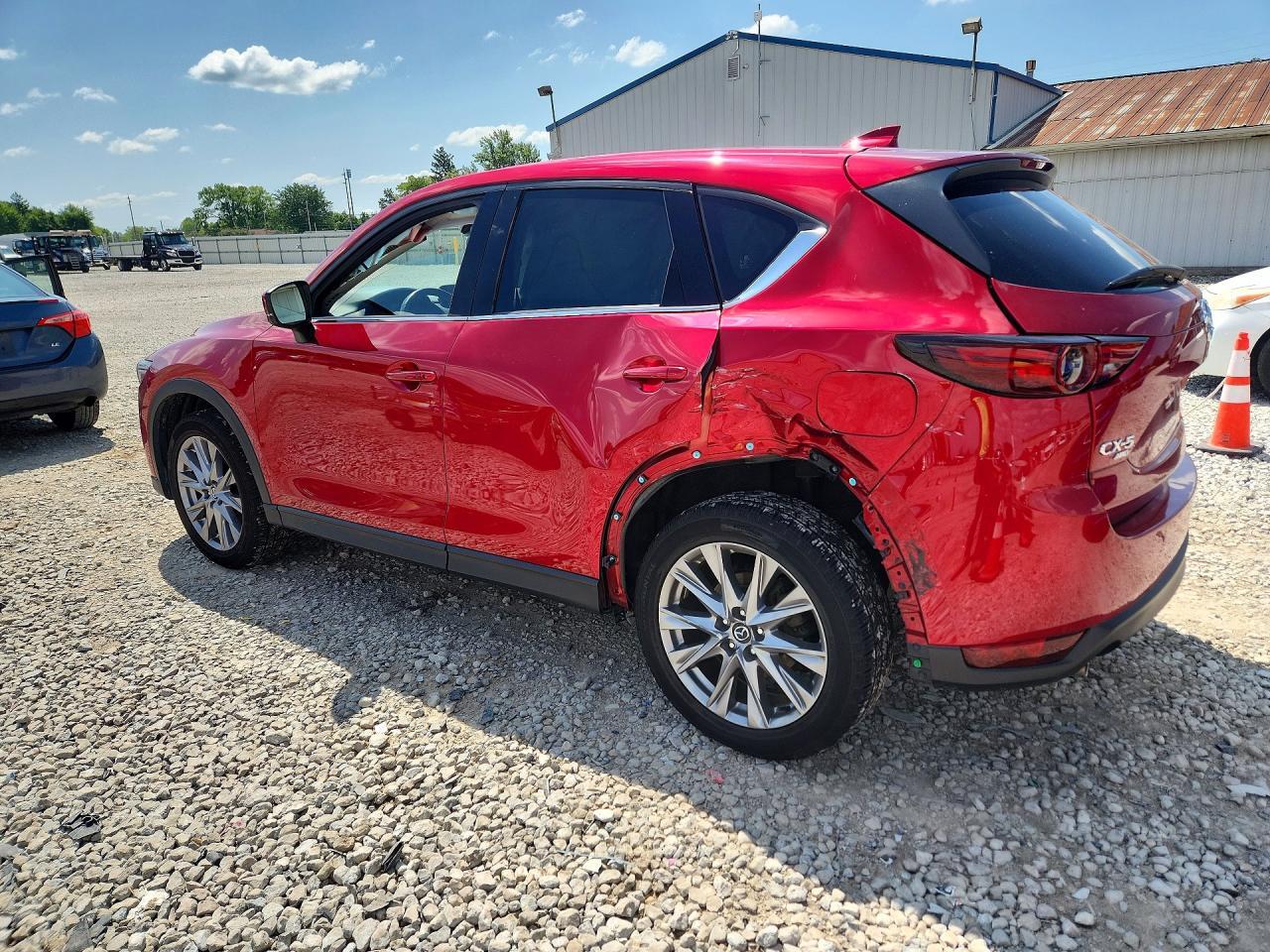 2020 MAZDA CX-5 GRAND TOURING — Фото 2 из 13