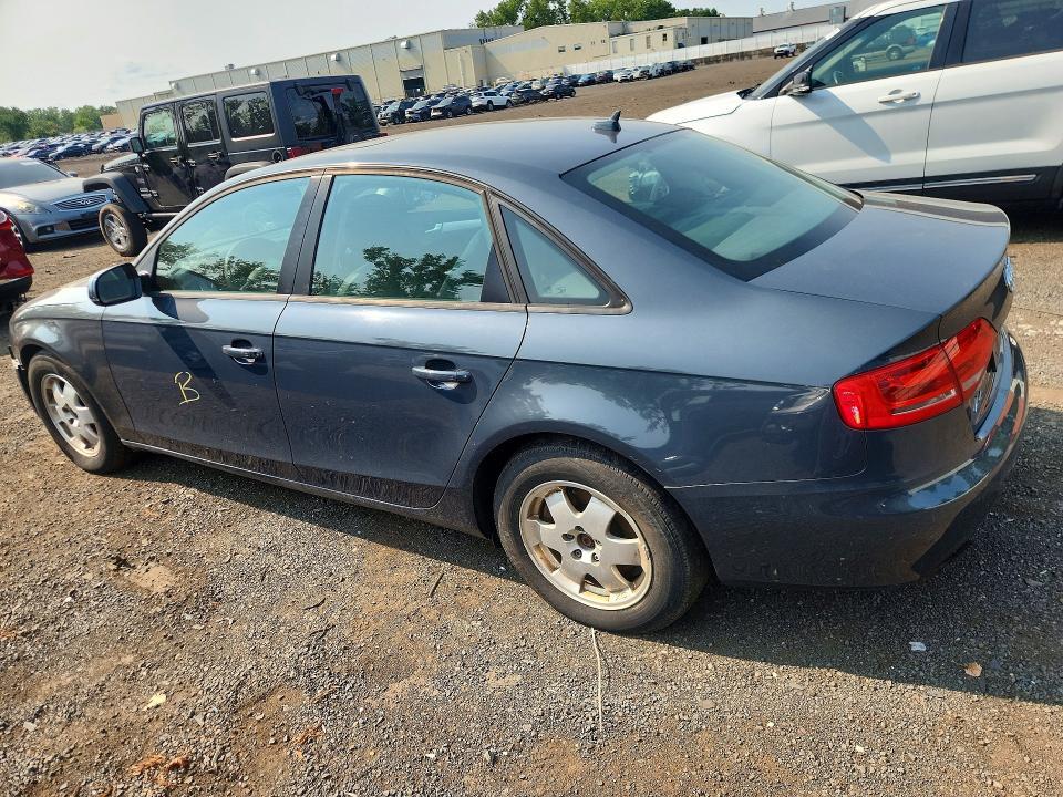 2010 AUDI A4 PREMIUM — Фото 2 из 12