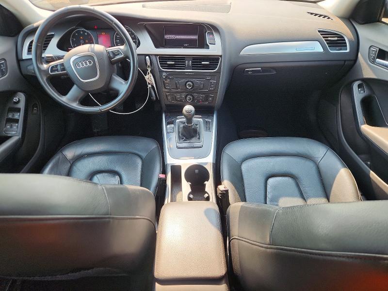 2010 AUDI A4 PREMIUM — Фото 8 из 12