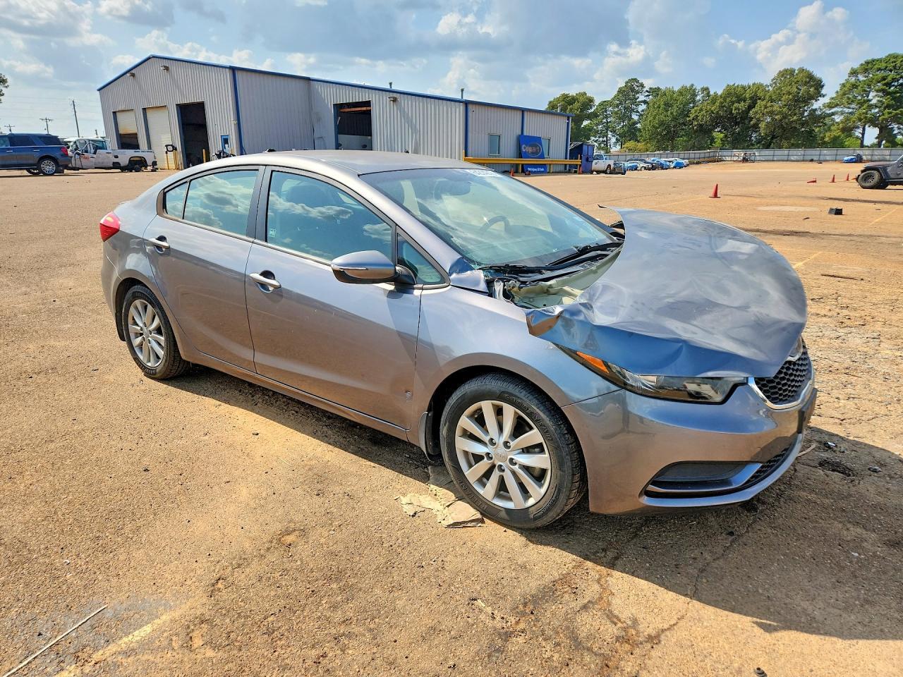 2016 KIA FORTE LX — Фото 4 из 12