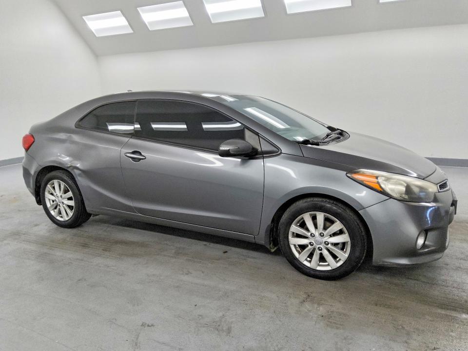 2016 KIA FORTE EX — Фото 4 из 12