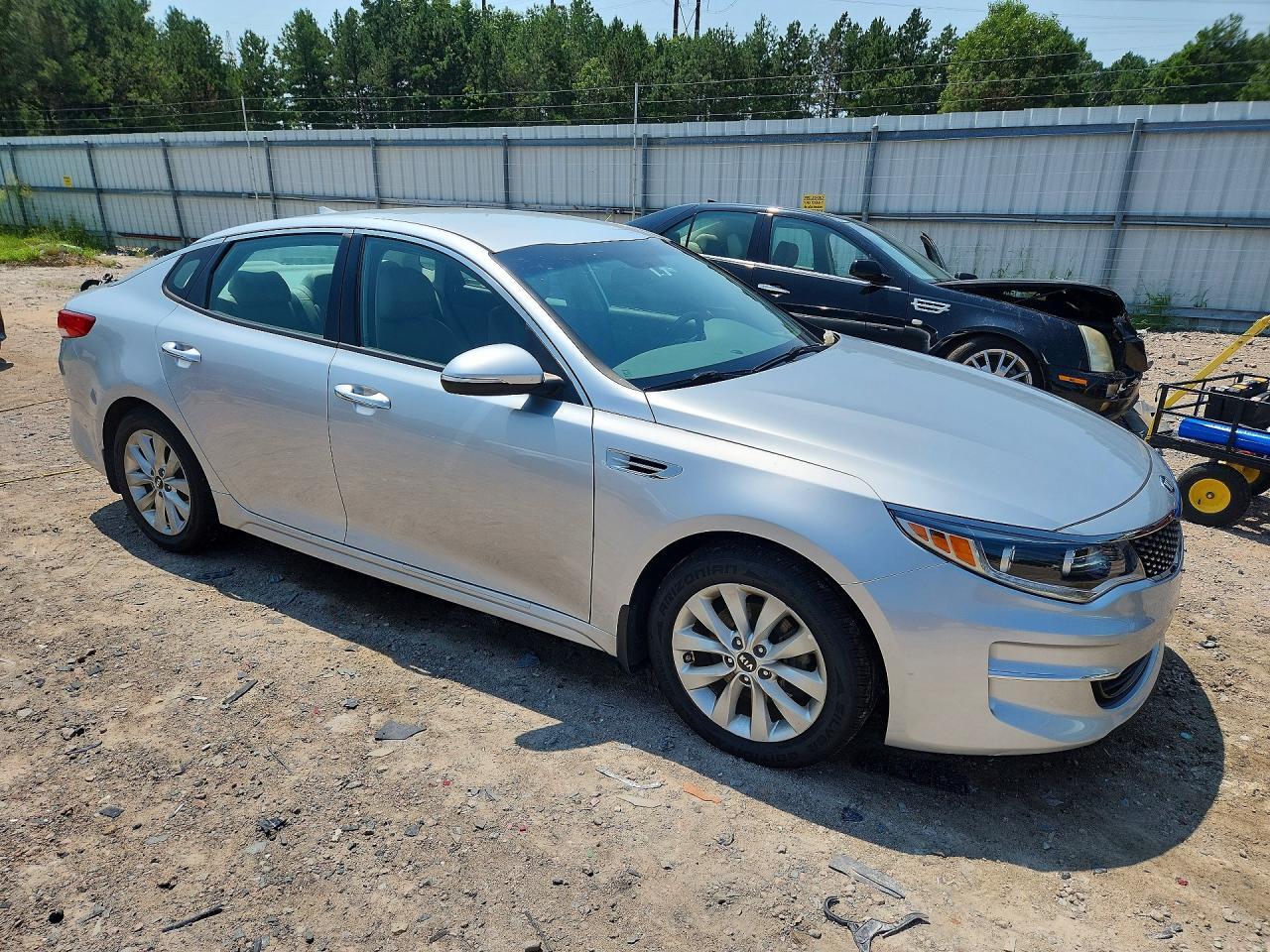 2016 KIA OPTIMA EX — Фото 4 из 12