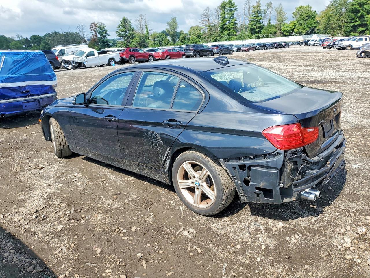 2013 BMW 328 XI — Фото 2 из 12