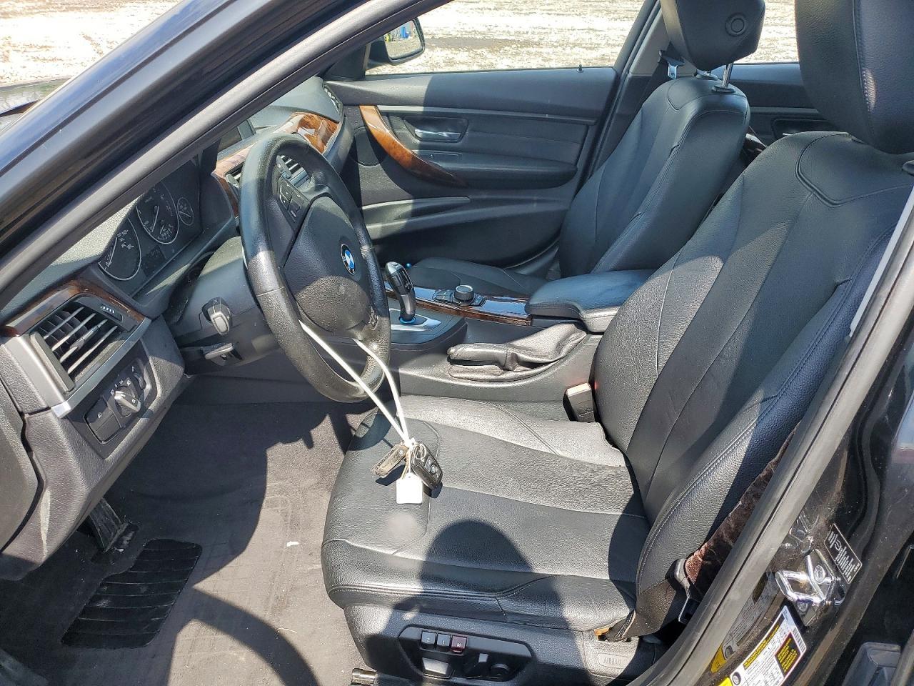 2013 BMW 328 XI — Фото 7 из 12