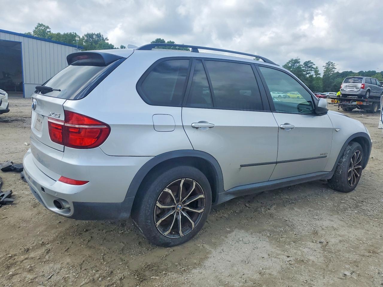 2013 BMW X5 XDRIVE35I — Фото 3 из 13