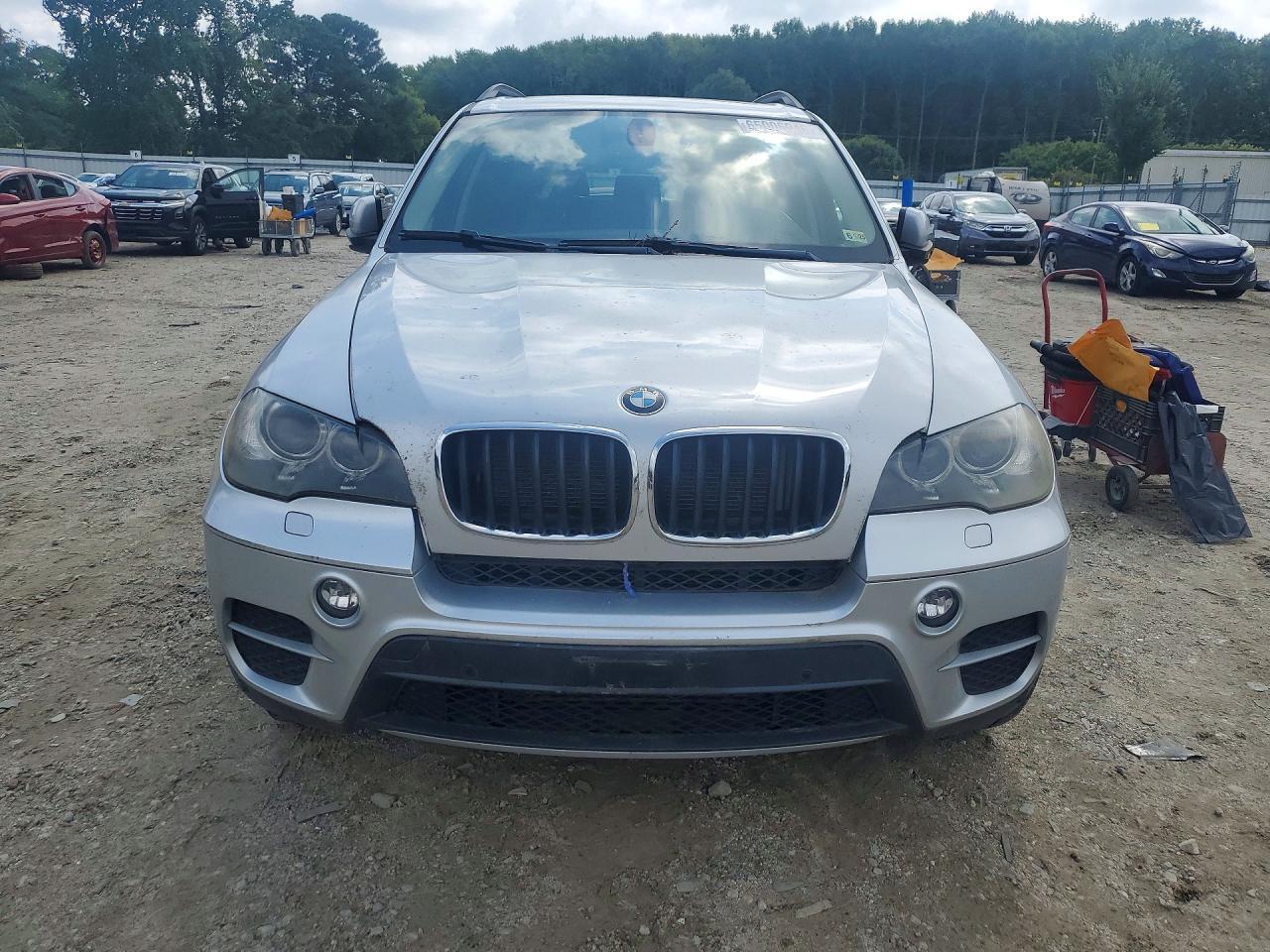 2013 BMW X5 XDRIVE35I — Фото 5 из 13