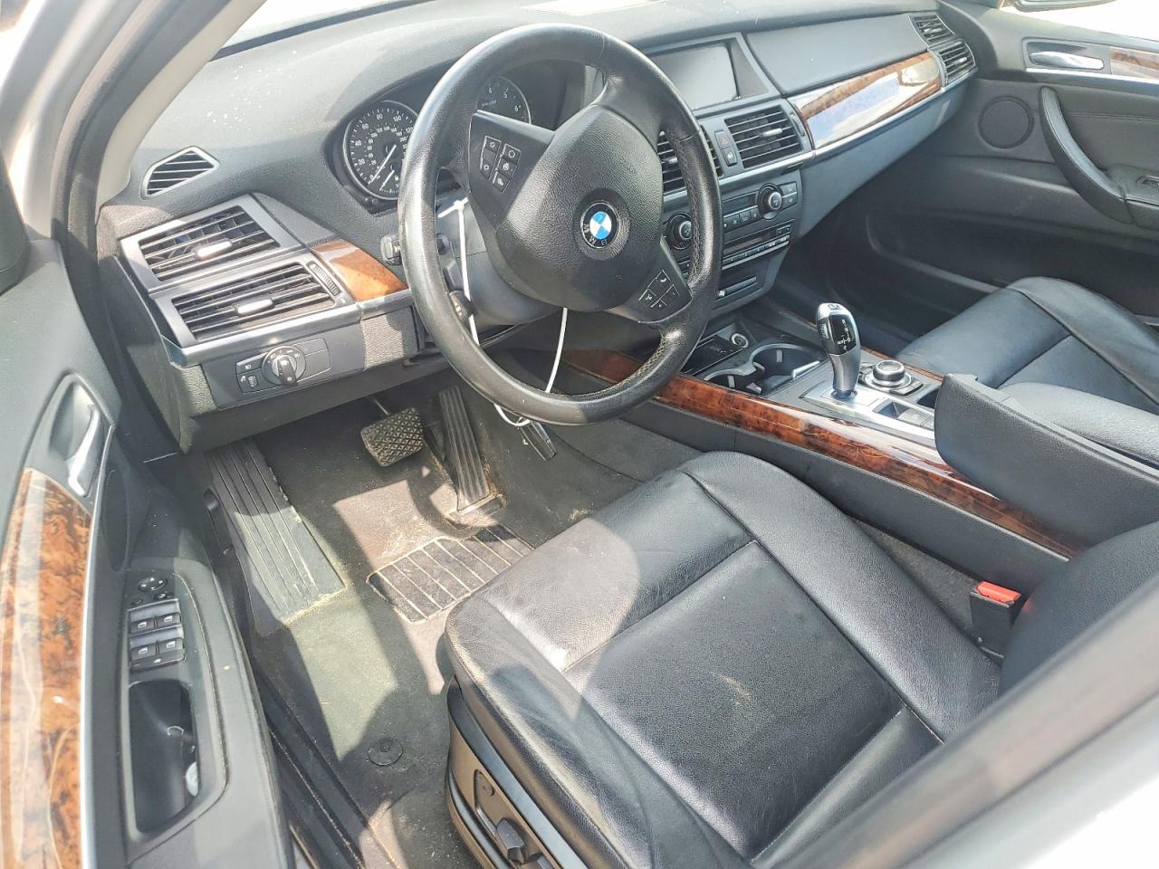 2013 BMW X5 XDRIVE35I — Фото 8 из 13
