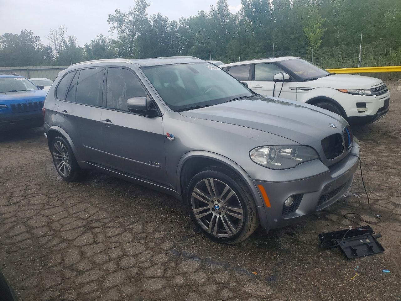 2013 BMW X5 XDRIVE50I — Фото 4 из 13