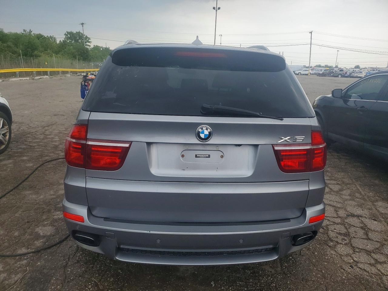 2013 BMW X5 XDRIVE50I — Фото 6 из 13