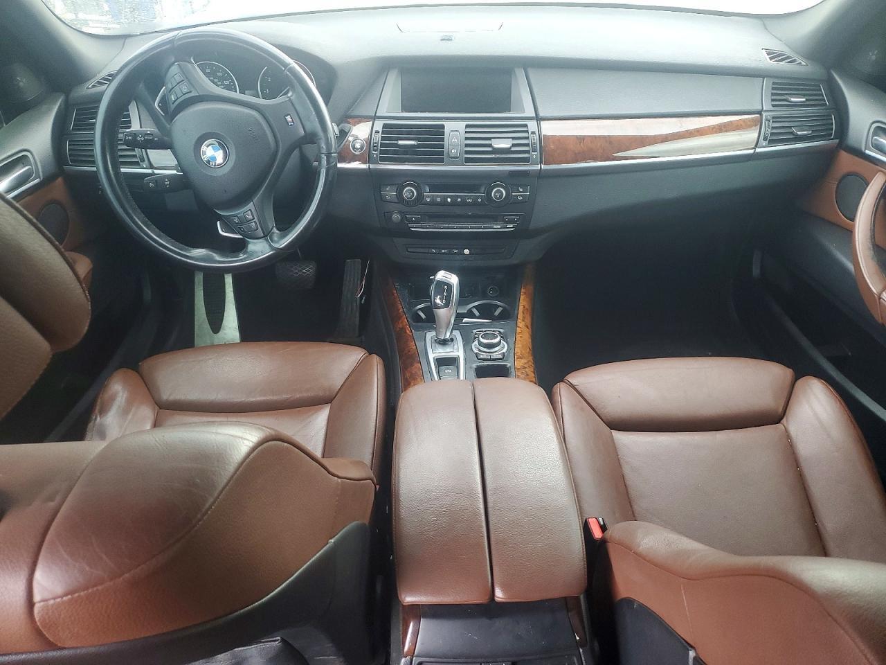 2013 BMW X5 XDRIVE50I — Фото 8 из 13