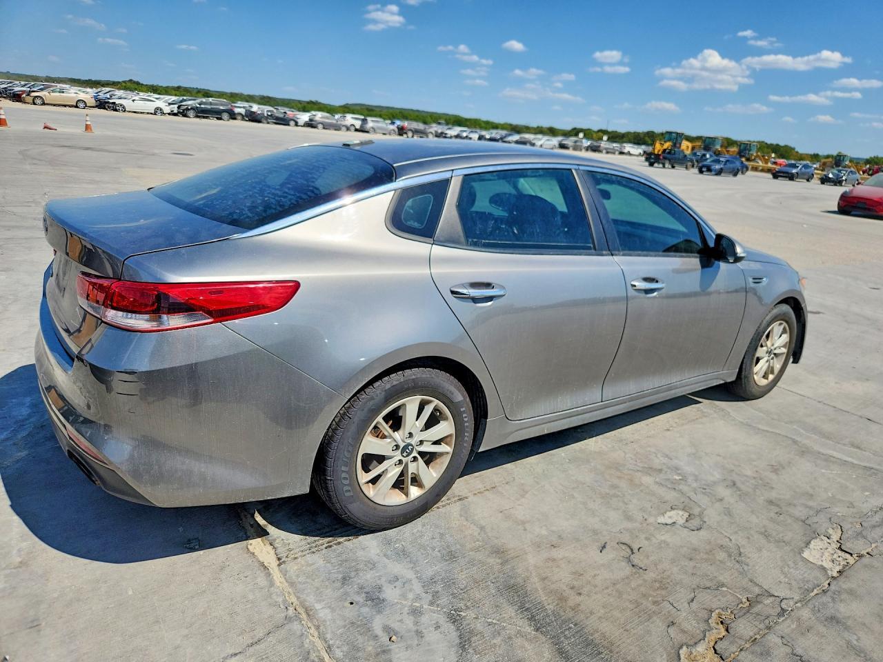 2016 KIA OPTIMA LX — Фото 3 из 12