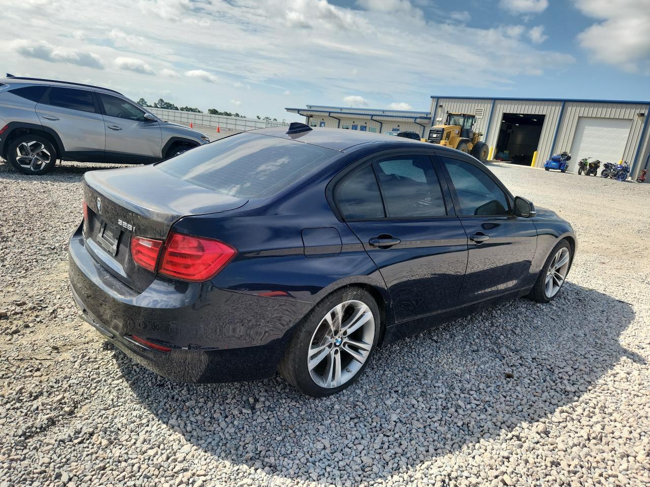2013 BMW 328 I SULEV — Фото 3 из 13