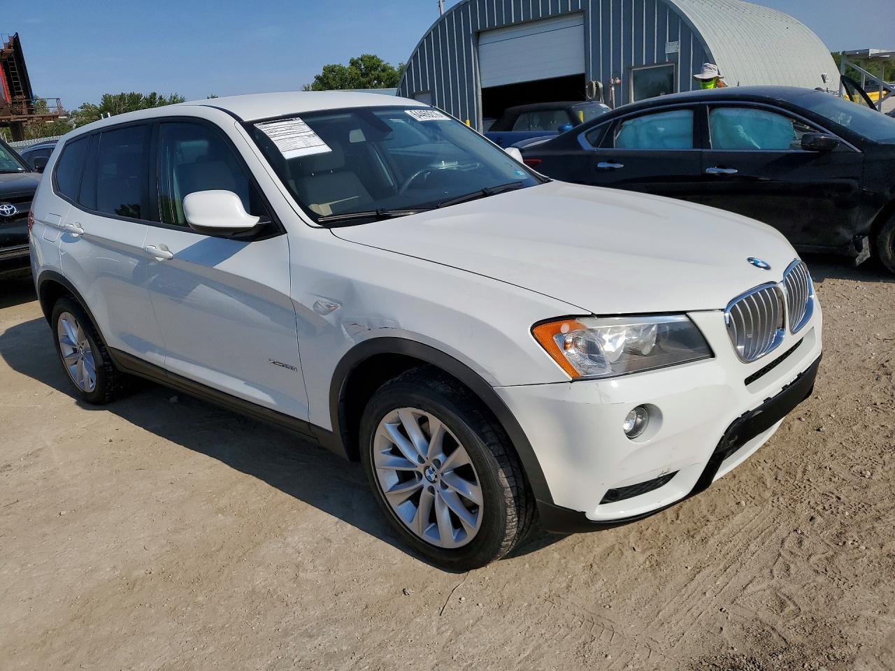 2013 BMW X3 XDRIVE28I — Фото 4 из 13