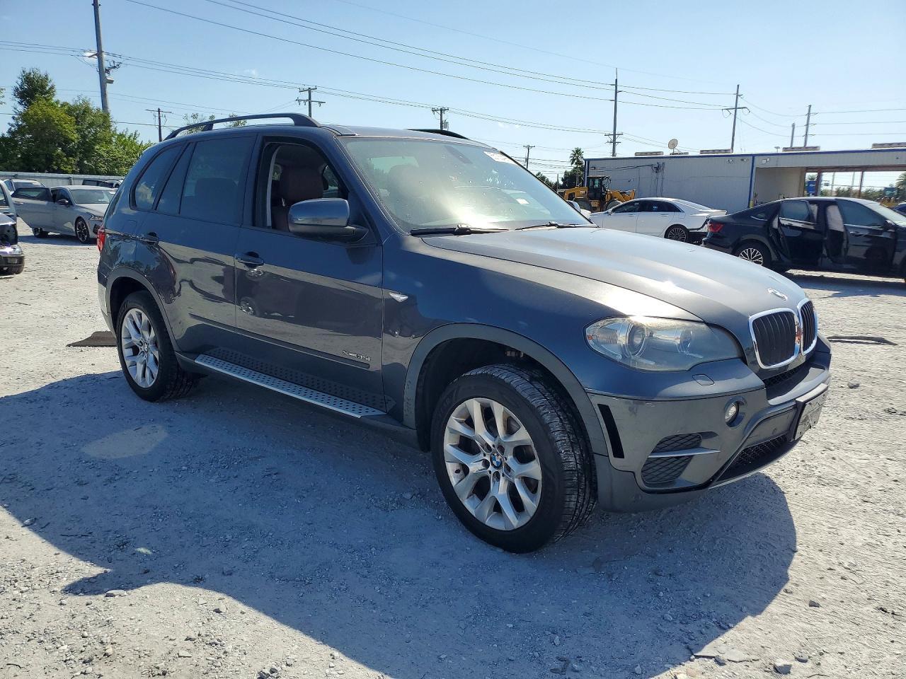 2013 BMW X5 XDRIVE35I — Фото 4 из 13
