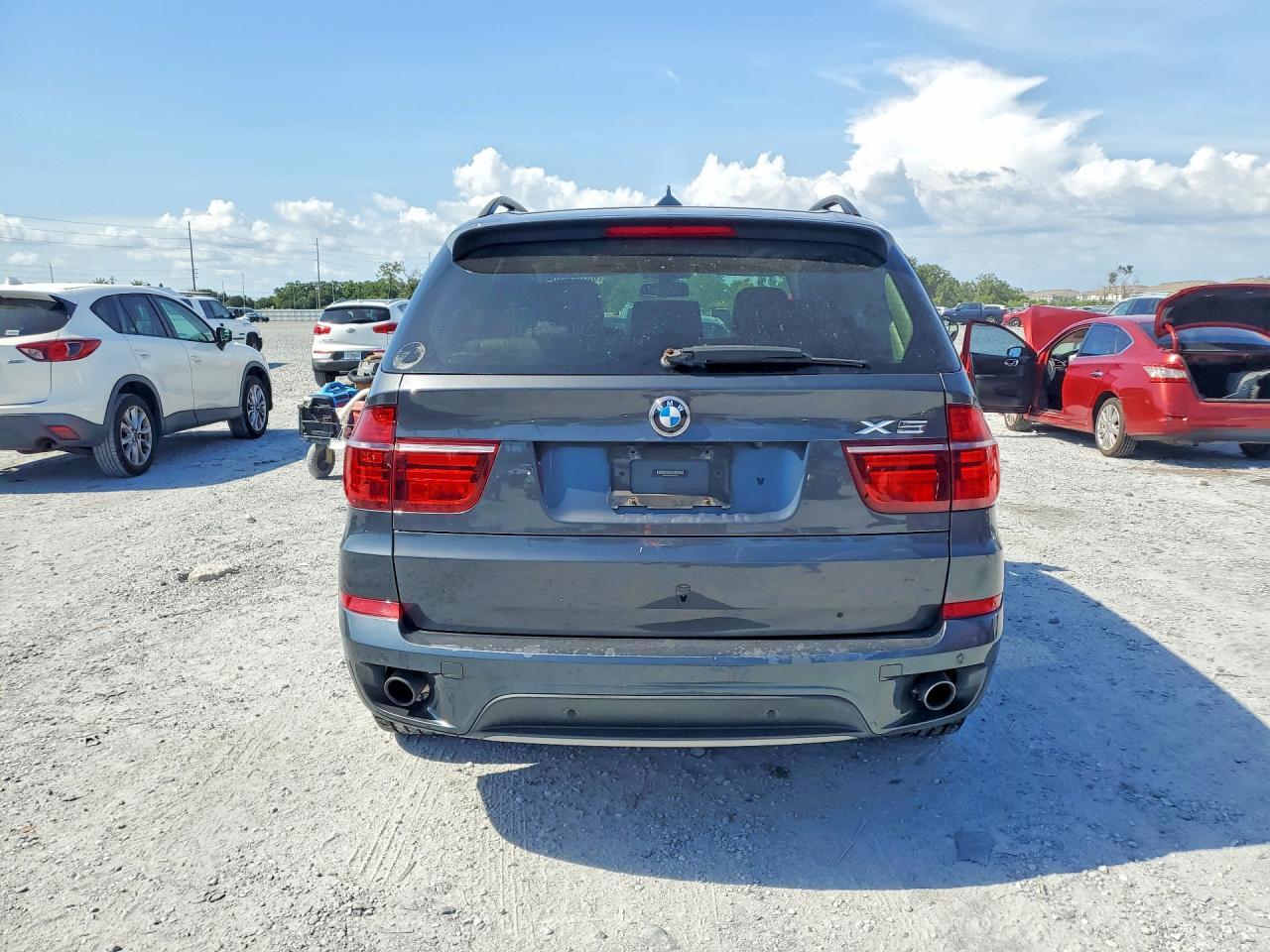 2013 BMW X5 XDRIVE35I — Фото 6 из 13
