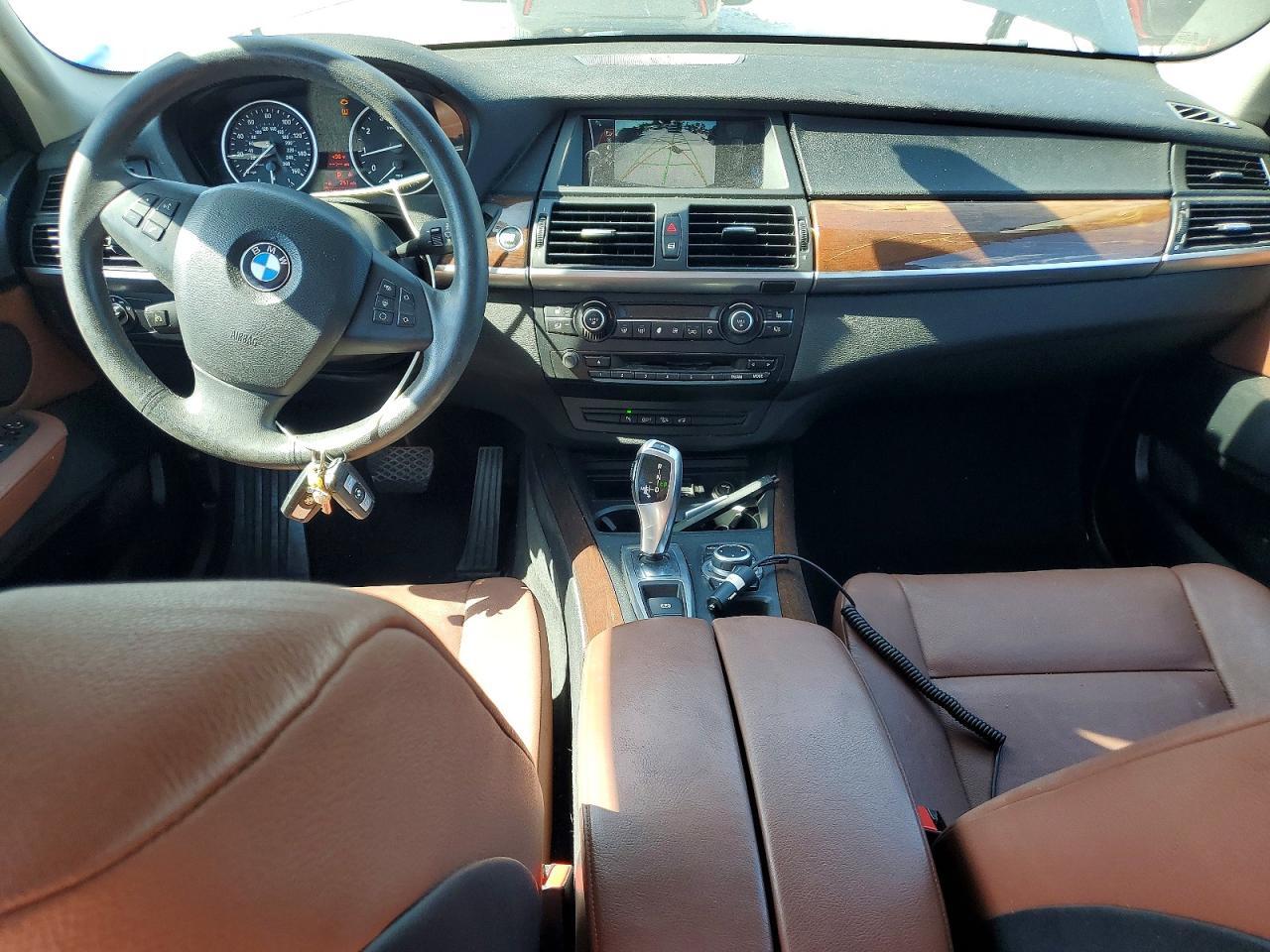 2013 BMW X5 XDRIVE35I — Фото 8 из 13