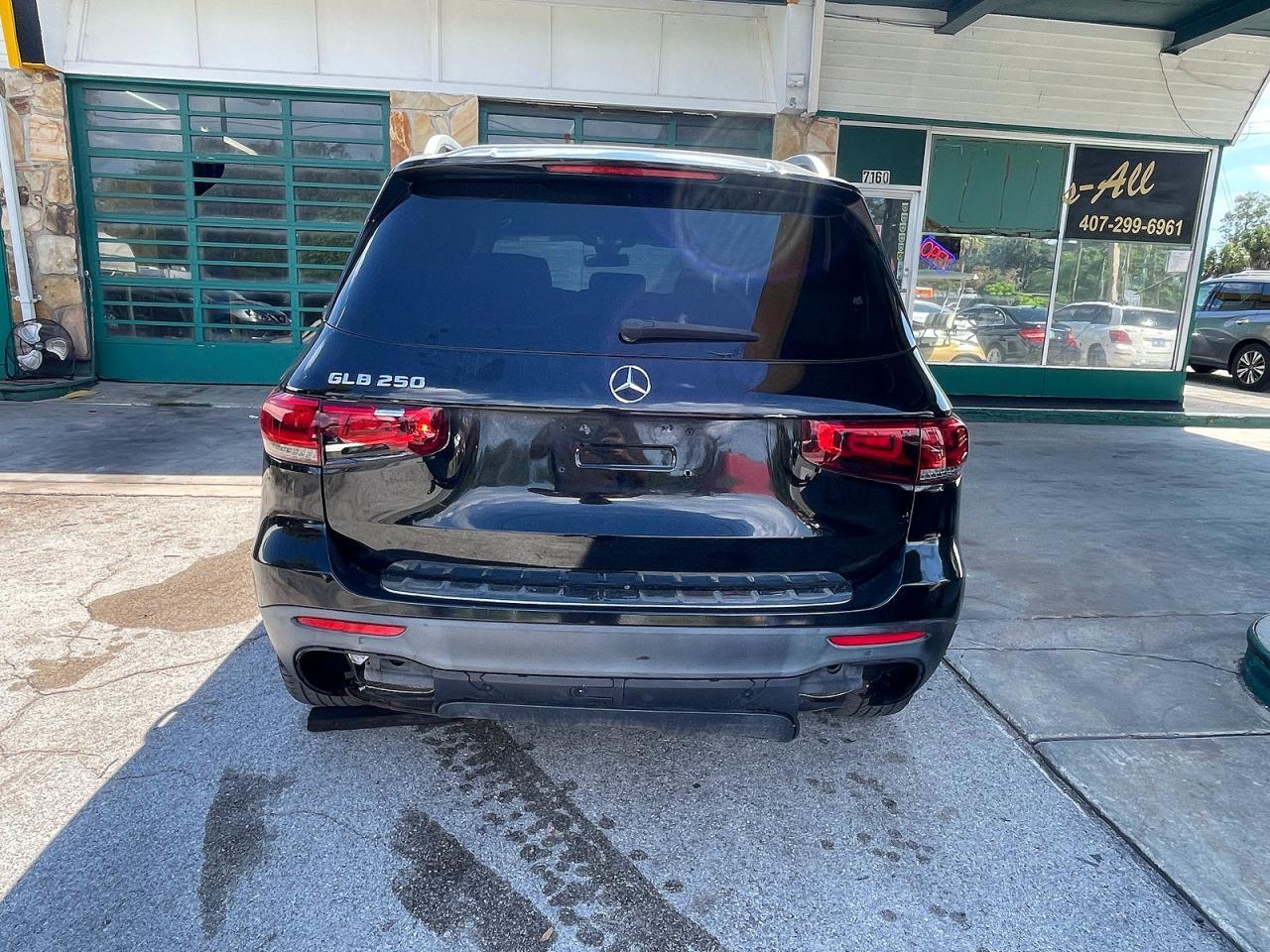 2020 MERCEDES-BENZ GLB 250 — Фото 12 из 12