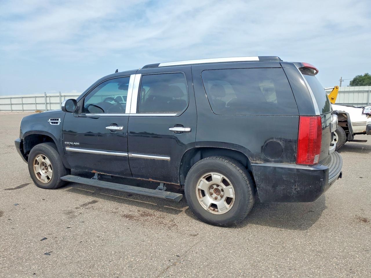 2010 CADILLAC ESCALADE PREMIUM — Фото 2 из 13