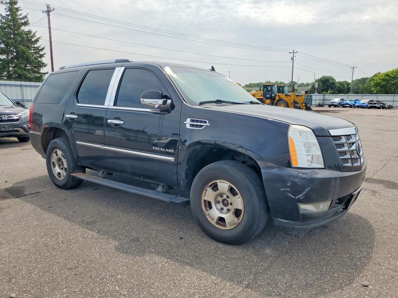2010 CADILLAC ESCALADE PREMIUM — Фото 4 из 13