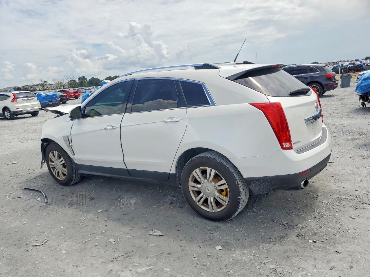2010 CADILLAC SRX LUXURY COLLECTION — Фото 2 из 13