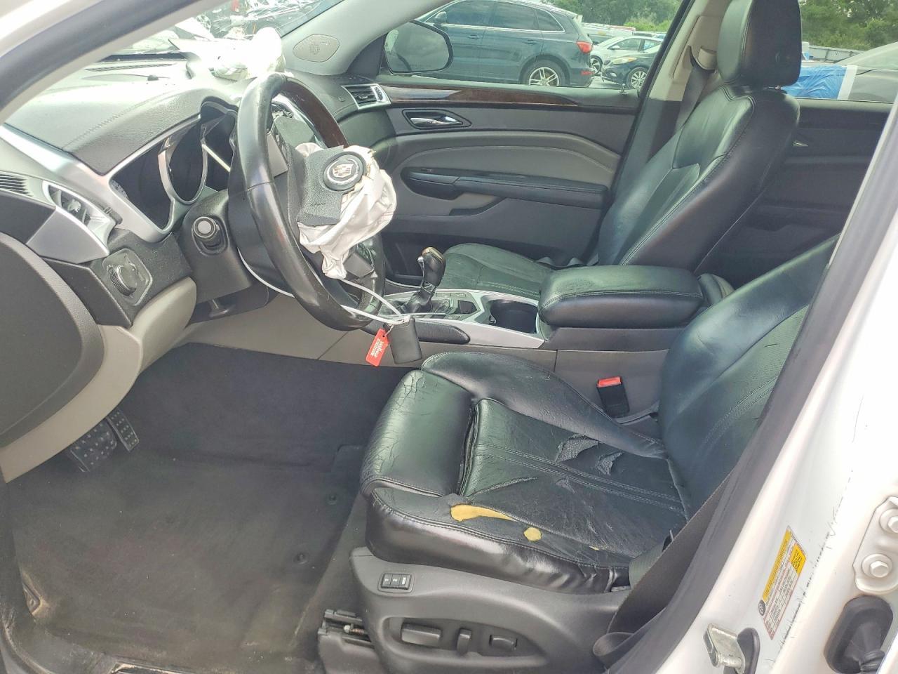 2010 CADILLAC SRX LUXURY COLLECTION — Фото 7 из 13