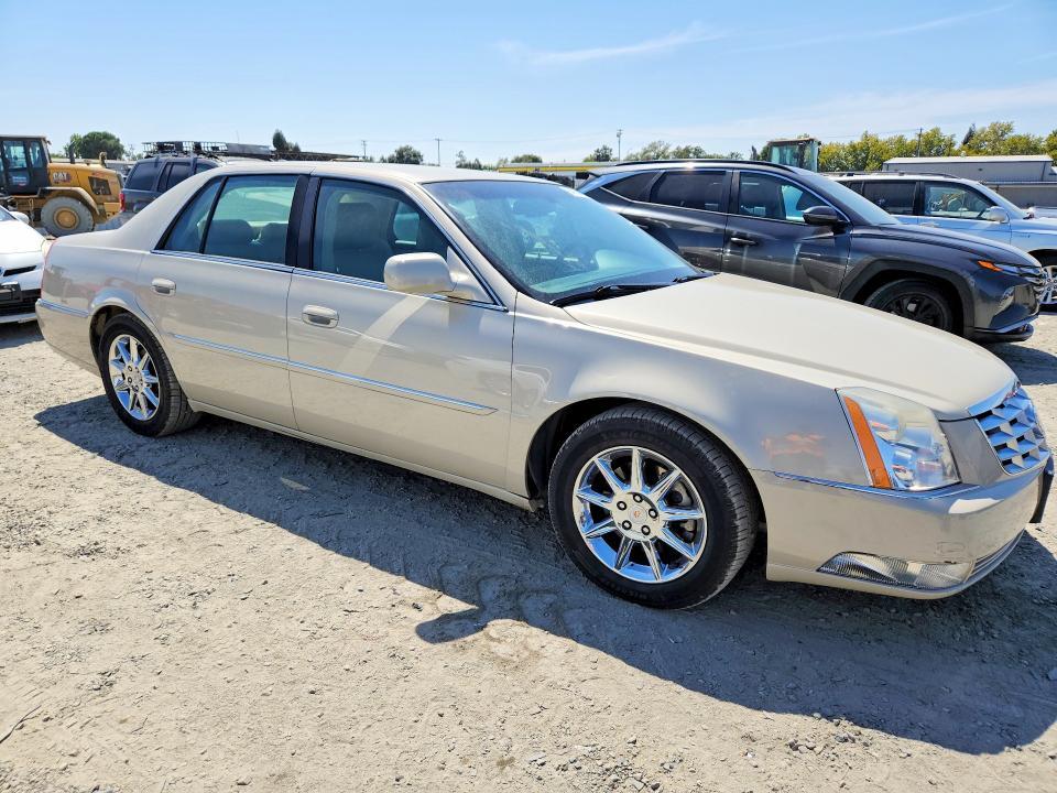 2010 CADILLAC DTS LIVERY — Фото 4 из 12