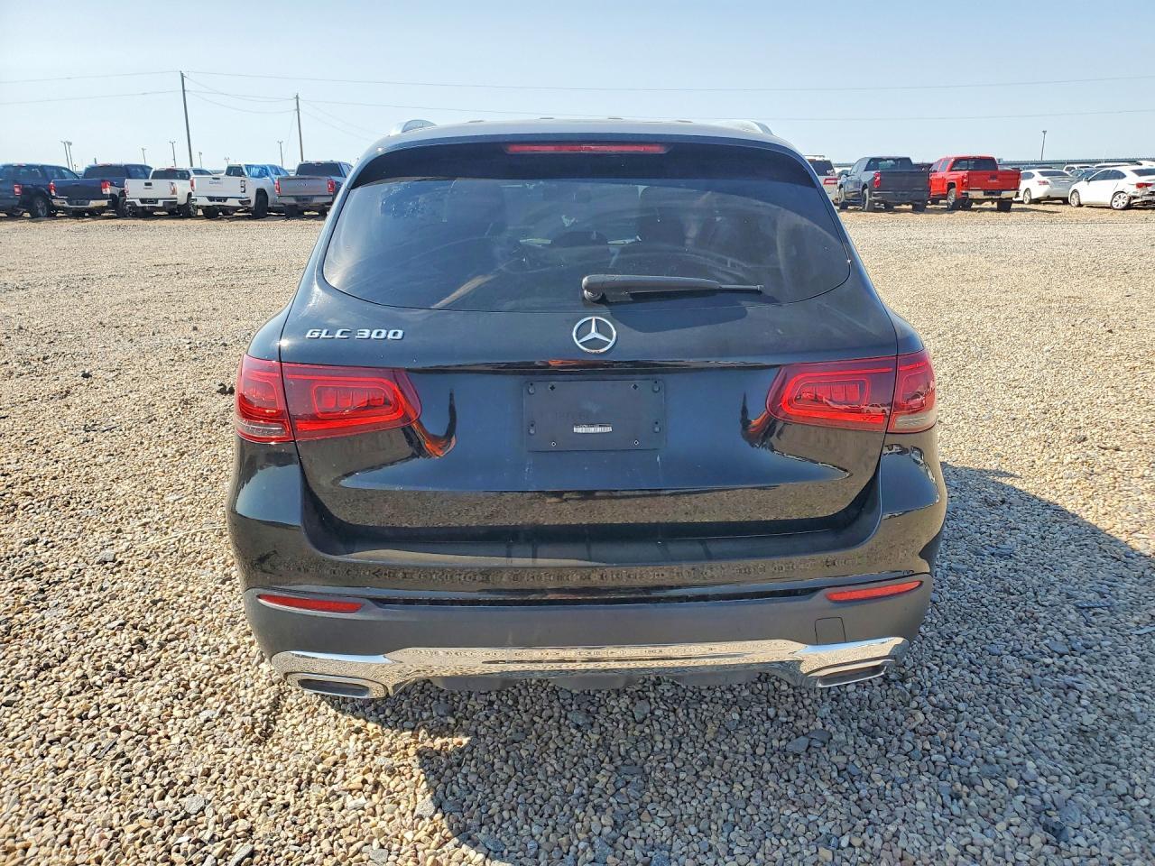 2020 MERCEDES-BENZ GLC 300 — Фото 6 из 13