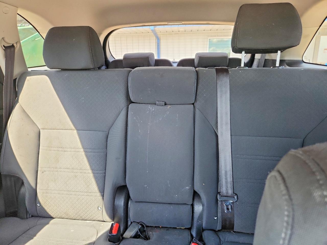 2016 KIA SORENTO LX V6 — Фото 10 из 13