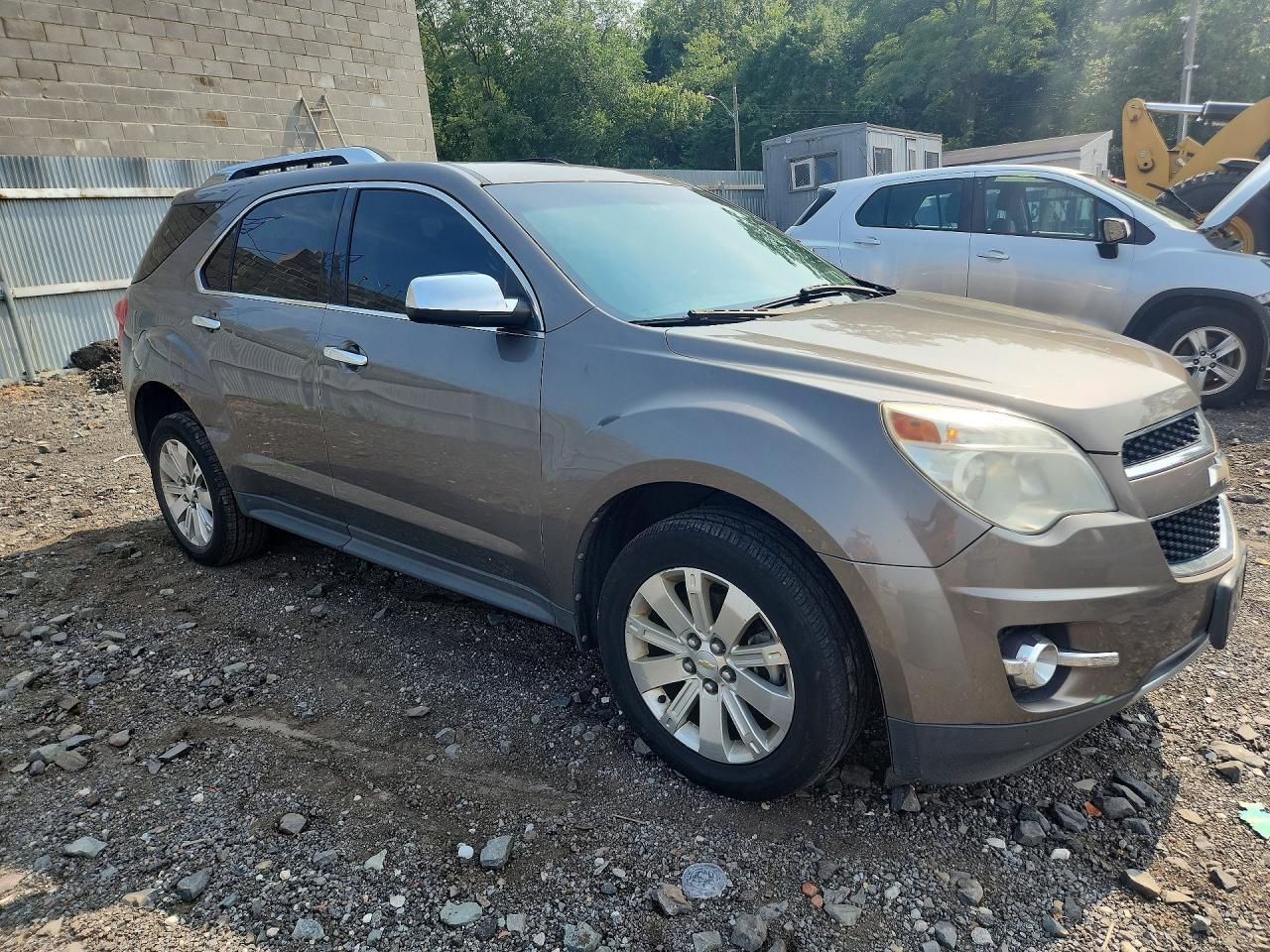 2010 CHEVROLET EQUINOX LT — Фото 4 из 13