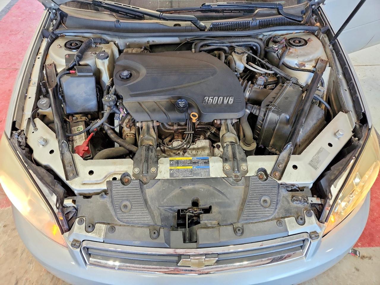 2010 CHEVROLET IMPALA LT — Фото 11 из 12