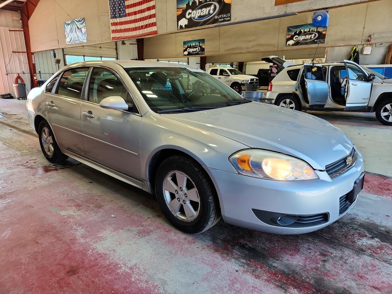 2010 CHEVROLET IMPALA LT — Фото 4 из 12