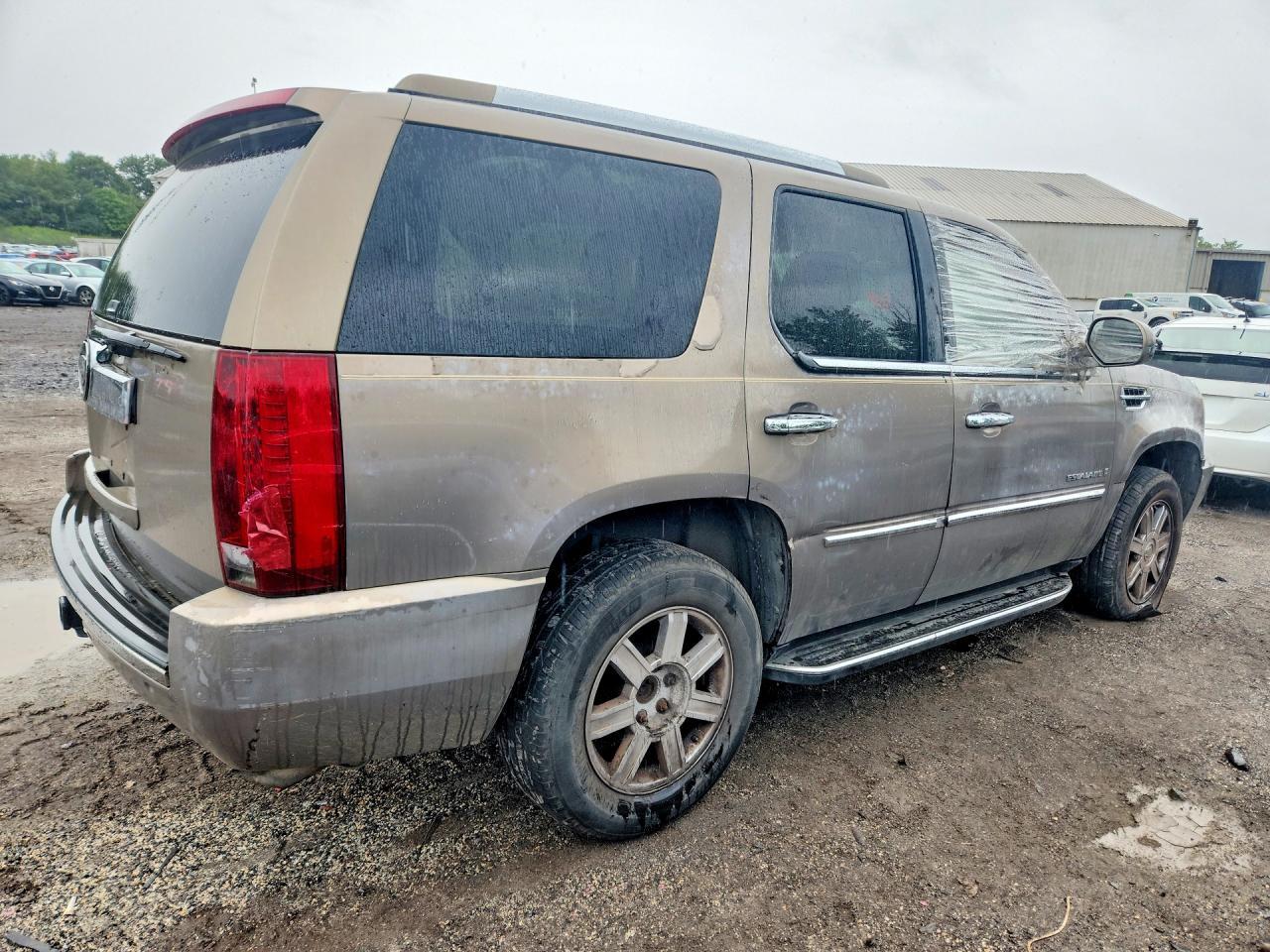 2007 CADILLAC ESCALADE LUXURY — Фото 3 из 12