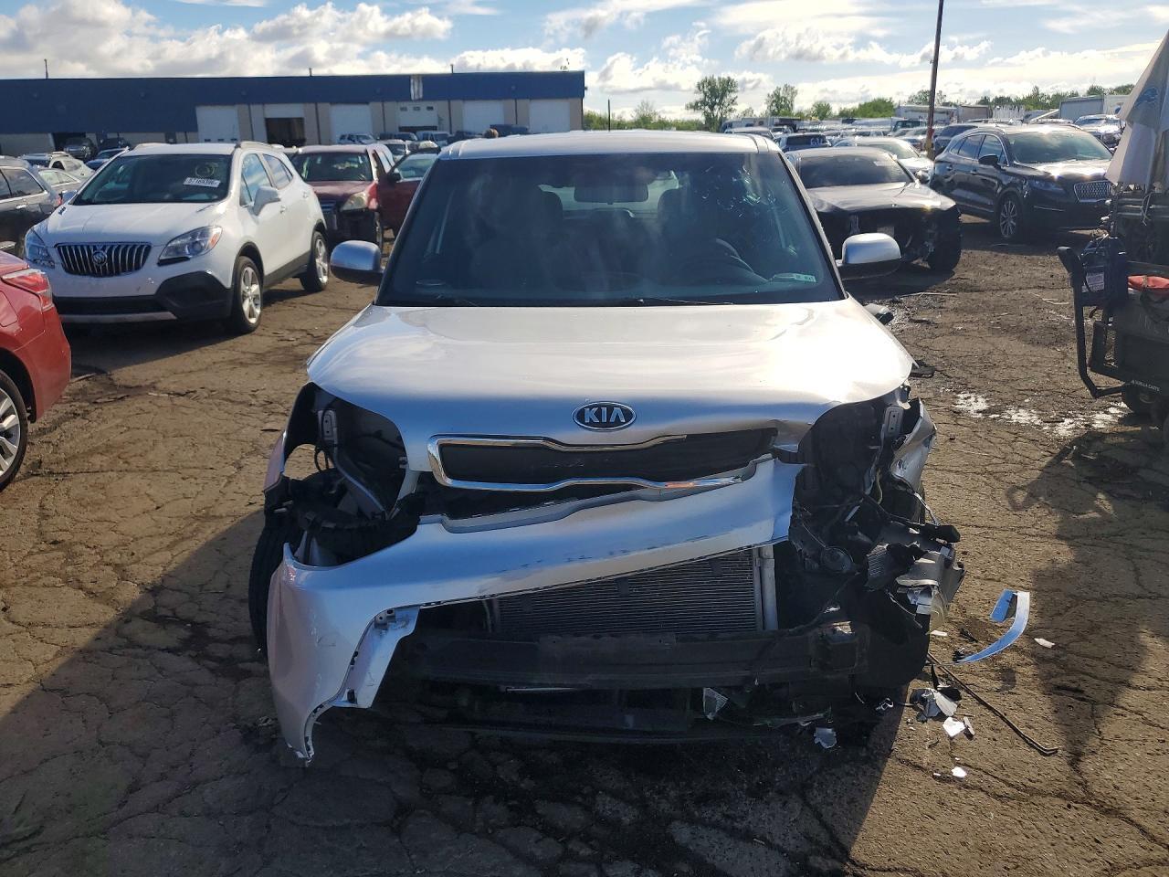2016 KIA SOUL BASE — Фото 5 из 13