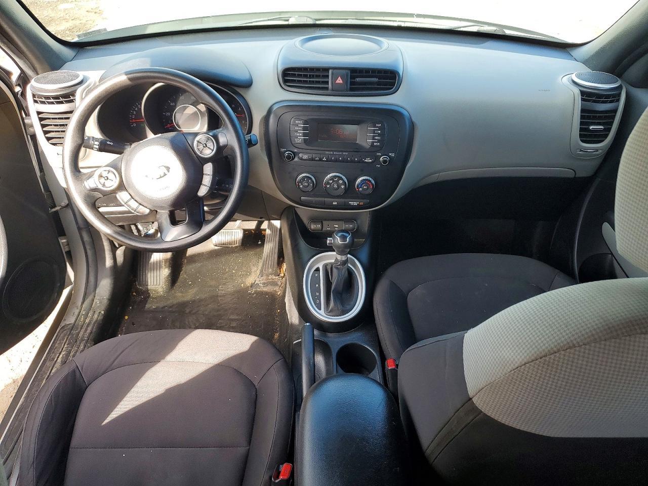2016 KIA SOUL BASE — Фото 8 из 13