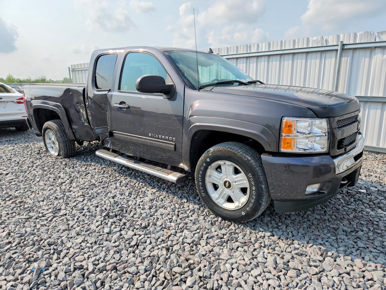 2010 CHEVROLET SILVERADO K1500 LT — Фото 4 из 12