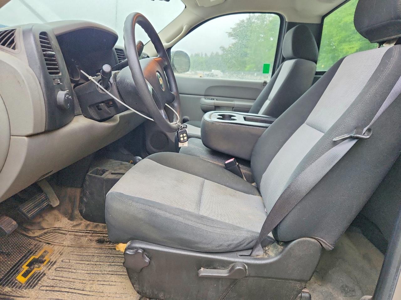 2007 CHEVROLET SILVERADO K1500 — Фото 7 из 12