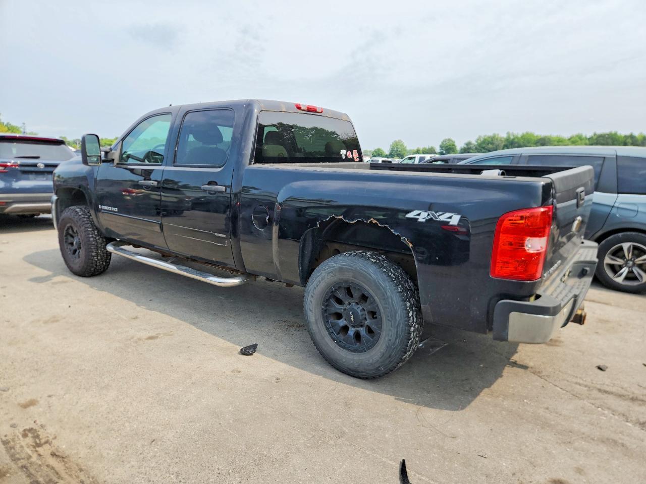 2007 CHEVROLET SILVERADO K2500 HEAVY DUTY — Фото 2 из 12