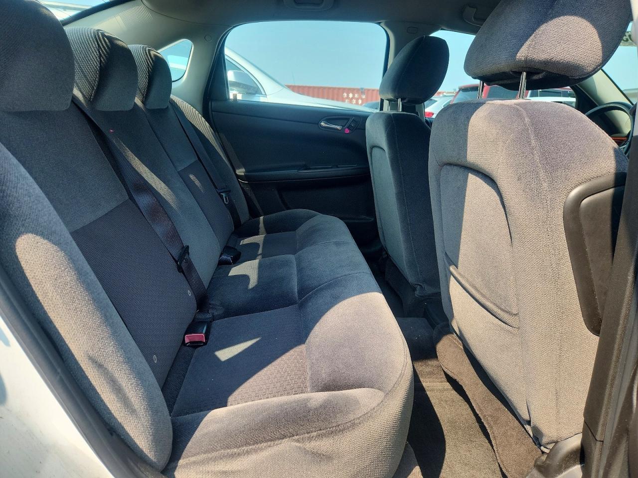 2010 CHEVROLET IMPALA LT — Фото 10 из 12
