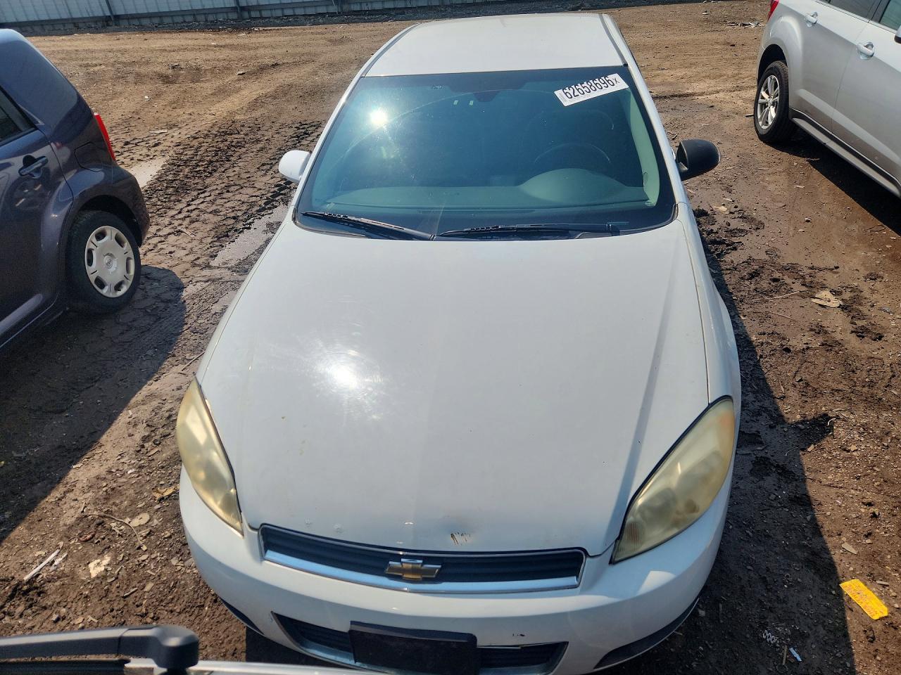 2010 CHEVROLET IMPALA LT — Фото 5 из 12
