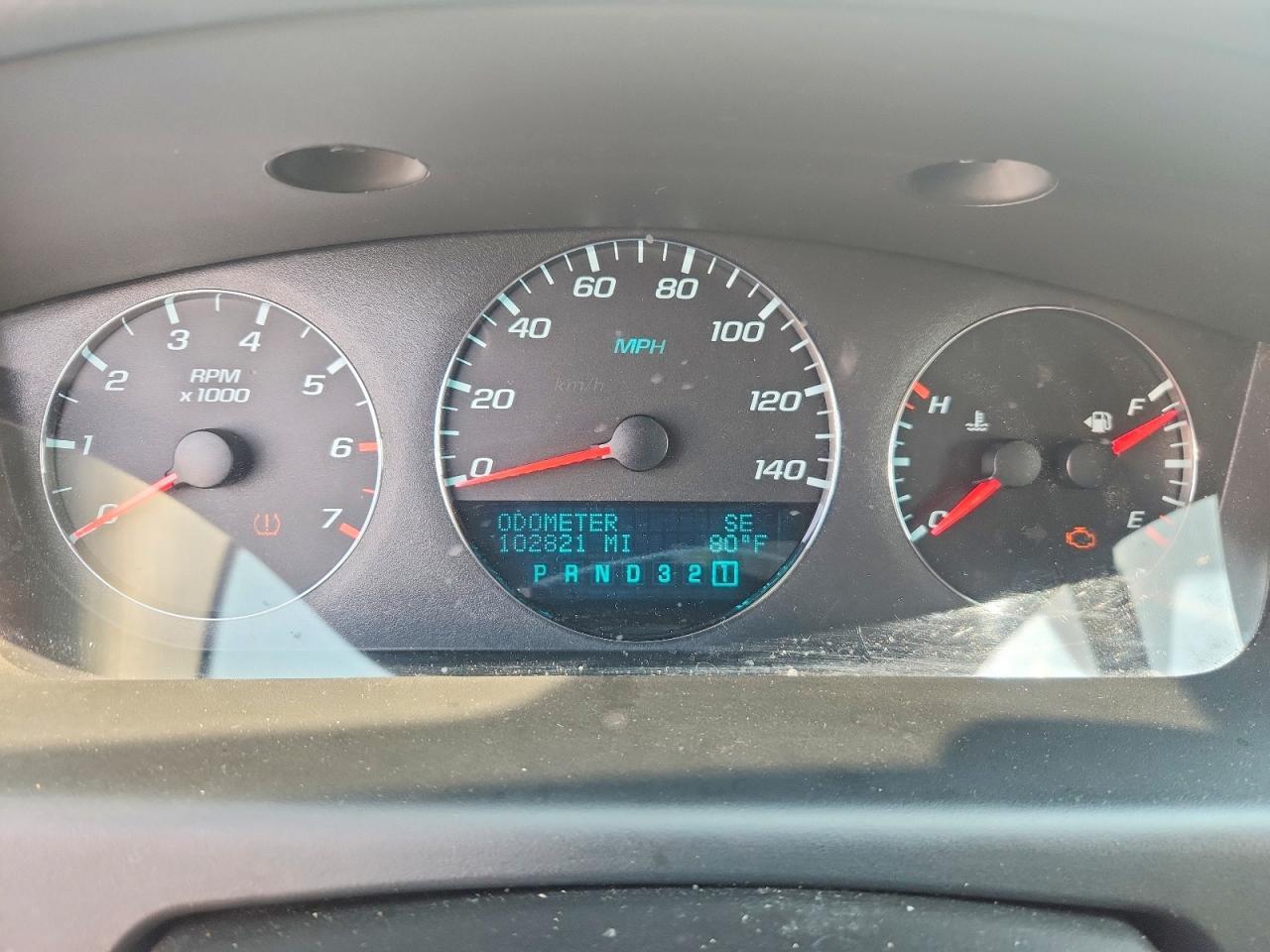 2010 CHEVROLET IMPALA LT — Фото 9 из 12
