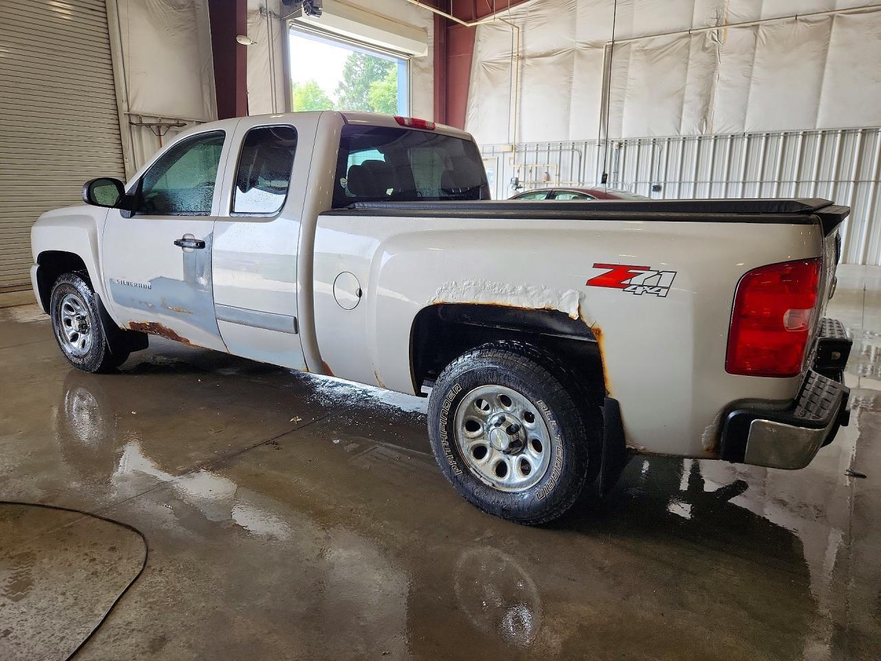 2007 CHEVROLET SILVERADO K1500 — Фото 2 из 12