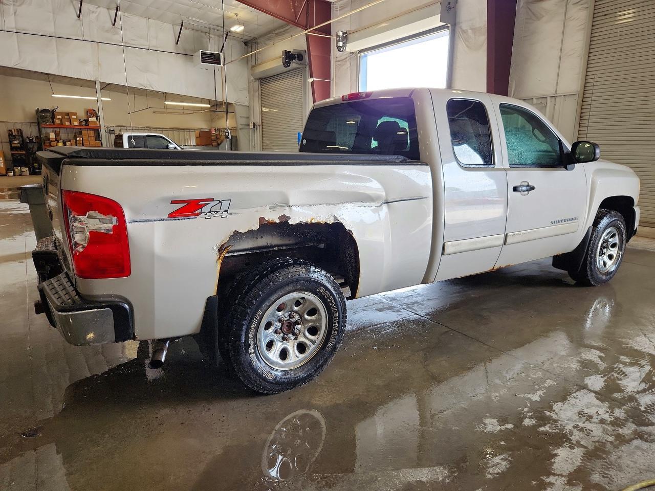 2007 CHEVROLET SILVERADO K1500 — Фото 3 из 12
