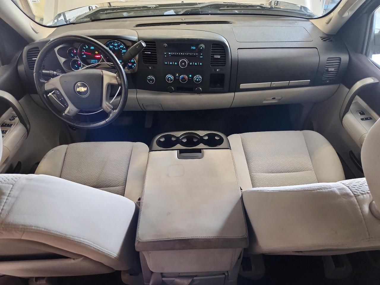 2007 CHEVROLET SILVERADO K1500 — Фото 8 из 12