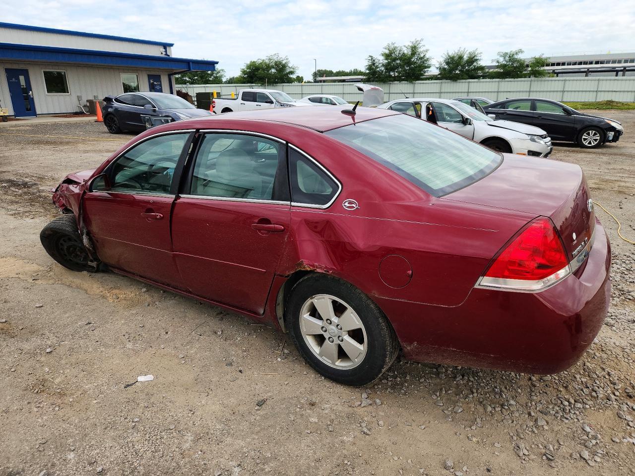 2007 CHEVROLET IMPALA LT — Фото 2 из 13