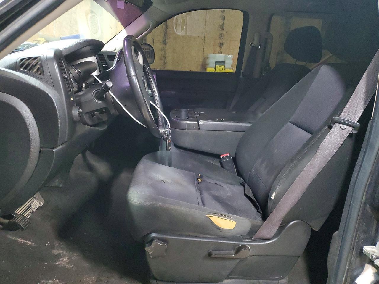 2010 CHEVROLET SILVERADO K1500 LT — Фото 7 из 12