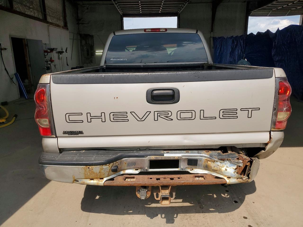 2007 CHEVROLET SILVERADO K1500 CLASSIC — Фото 6 из 12