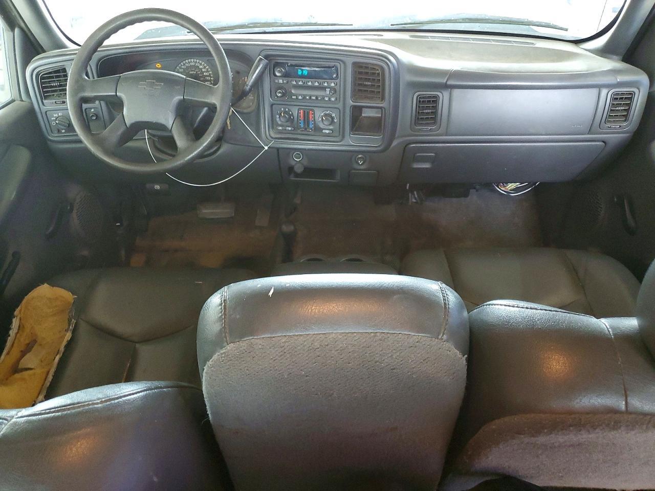 2007 CHEVROLET SILVERADO K1500 CLASSIC — Фото 8 из 12