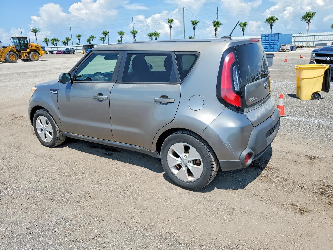 2016 KIA SOUL BASE — Фото 2 из 12
