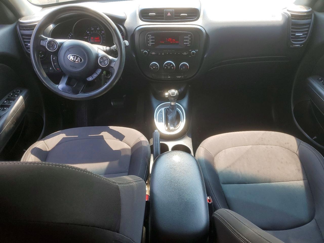 2016 KIA SOUL BASE — Фото 8 из 12